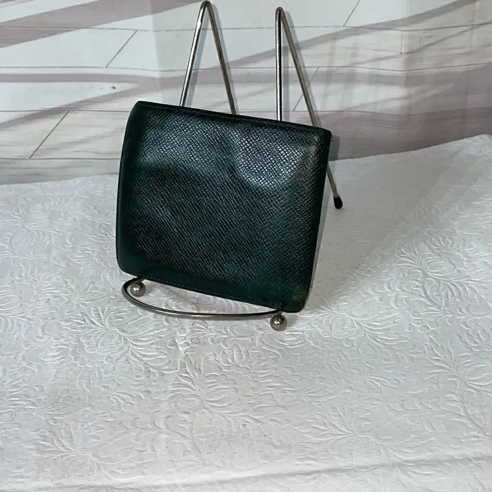 Authentic Men’s Louis Vuitton Green Leather Wallet